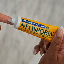 Neosporin商标与软膏产品（即三抗生素软膏，Triple Antibiotic Ointment，TAO）的历史